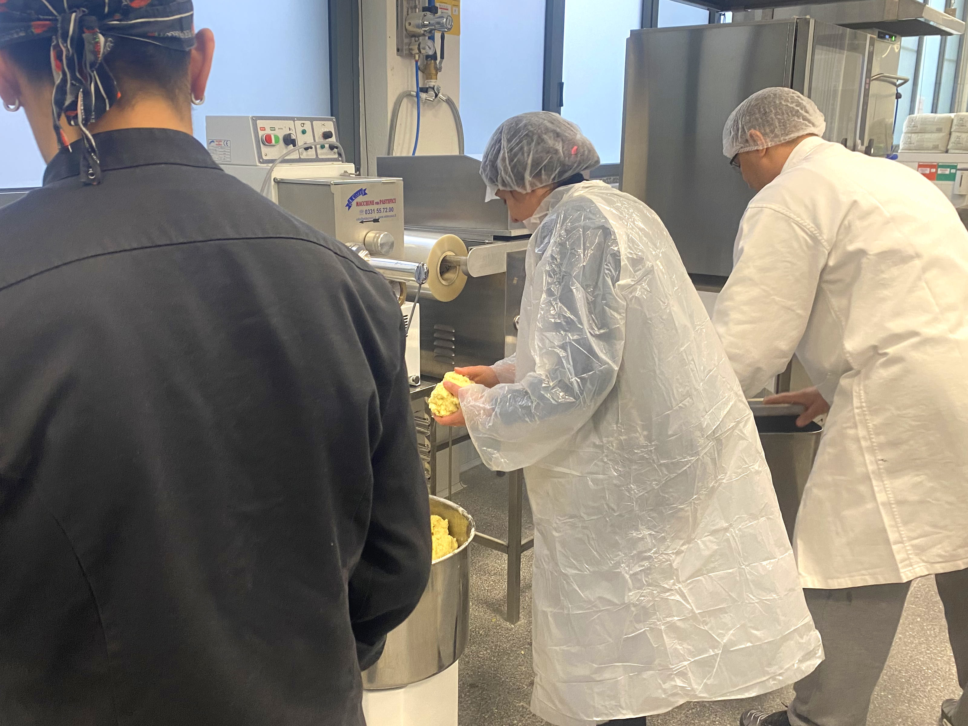 I soci alla scoperta delle cooperative/ Visita al pastificio Frescha